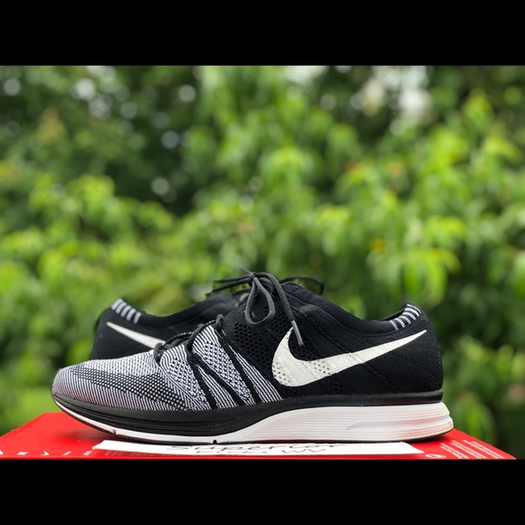 nike oreo flyknit trainer